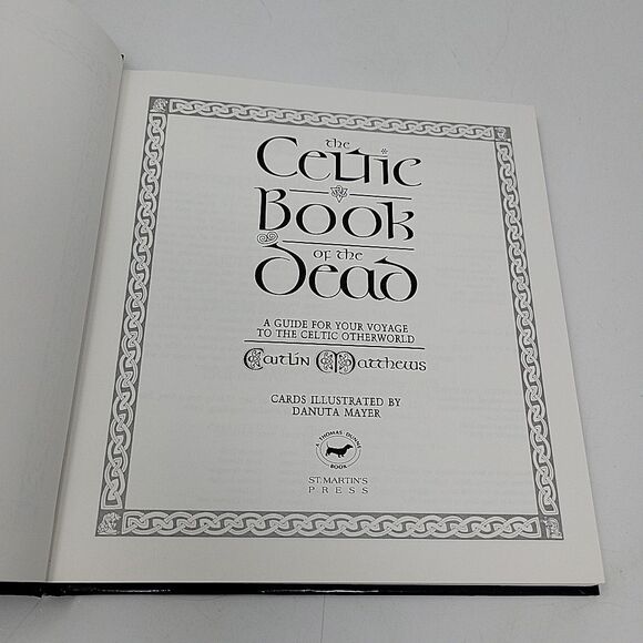 The Celtic Book Lot of 2 Book of the Dead: A Guide for Your Voyage + Oracles - Picture 7 of 13